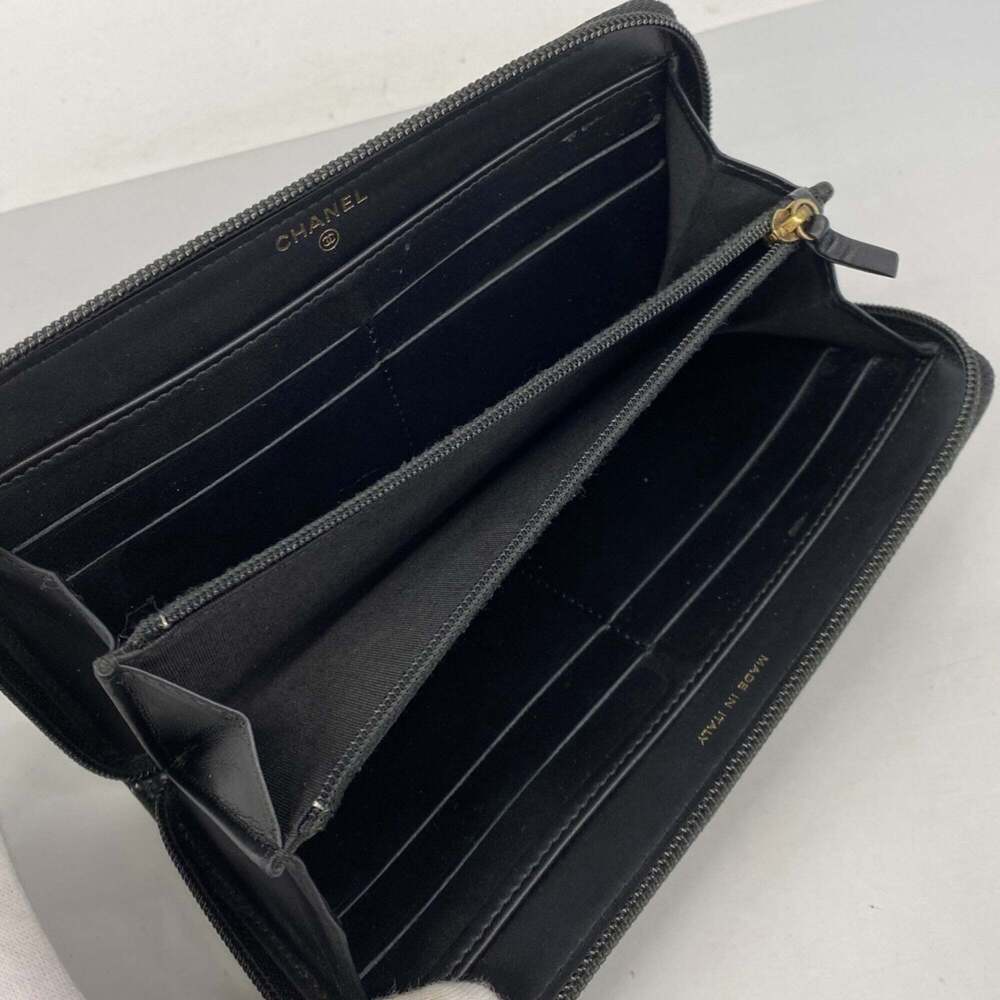 CHANEL Black Caviar Leather Wallet - Picture 3 of 7